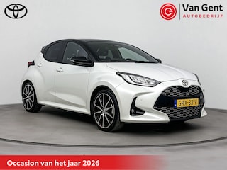 Toyota Yaris 1.5 Hybrid 130 GR SPORT | Panoramadak | Apple Carplay / Android Auto | Dodehoek detectie | JBL | Stoel-/stuurverwarming | Parkeersensoren voor/achter | 18 inch