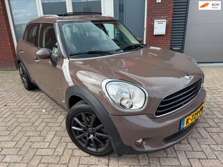Mini Countryman 1.6 One Chili / Pano / PDC / 17 inch / Stoelverwarming