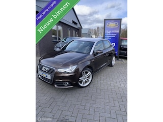 Audi A1 Sportback 1.2 Attraction S-Line 5drs