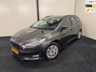Ford Focus Wagon 1.0 Lease Edition 2018 101PK CRUISE/AIRCO/PDC/TREKHAAK/STOELVERW/NAVI/NAP
