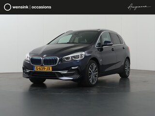 BMW 2-serie Tourer 225xe iPerformance High Executive | HUD | Lederen Interieur | Groot Navigatie | DAB | Camera | Stoelverwarming | Panoramadak | Harman/Kardon | BMW LED | Ele. kofferdeksel |