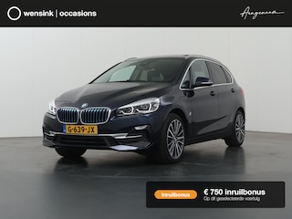 BMW 2-serie Tourer 225xe iPerformance High Executive | HUD | Lederen Interieur | Groot Navigatie | DAB | Camera | Stoelverwarming | Panoramadak | Harman/Kardon | BMW LED | Ele. kofferdeksel |