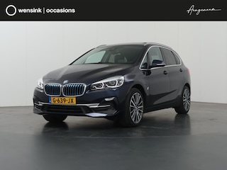 BMW 2-serie Tourer 225xe iPerformance High Executive | HUD | Lederen Interieur | Groot Navigatie | DAB | Camera | Stoelverwarming | Panoramadak | Harman/Kardon | BMW LED | Ele. kofferdeksel |