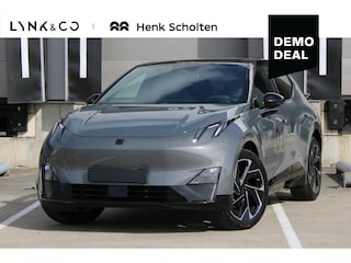 Lynk & Co 02 More | 360 Graden Camera | Harman Kardon | Panoramadak | Elektrisch bedienbare voorstoelen met geheugen | Keyless Entry | Getint glas | Adaptieve Cruise Control | Dodehoekassistent | Sfeerverlichting | Stuurwielverwarming | Stoelverwarming