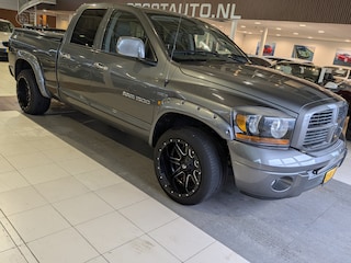 Dodge Ram 1500 5.7 V8 4x4 Quad Cab 6'4 Automaat Airco, Trekhaak, Stuurbekrachtiging