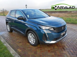 Peugeot 3008 1.5 BlueHDi Active Pack Business EAT8 ** 11999 NETTO **