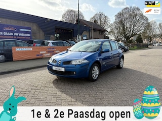 Renault Mégane 1.6-16V Tech Line NIEUWE APK!