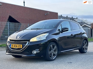 Peugeot 208 1.2 VTi Allure 5DR*Navigatie*Panoramadak*Stoelverwarming*Cruise*Clima*LM velgen*Parkeersensoren*