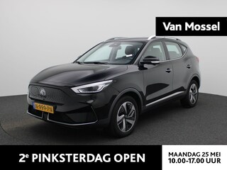 MG ZS Long Range Luxury 70 kWh | Apple Carplay/Android Auto | Panoramadak | Achteruitrijcamera | Parkeersensoren | Lederen Bekleding |