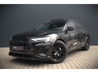Audi e-Tron 50 quattro Launch edition Black 71 kWh S-Line | Black Edition | Panoramadak | Memory Seat | Luchtvering | Adaptive Cruise Control | Keyless | Matrix LED | Stoelverwarming | NAP |