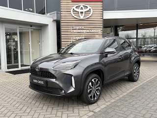 Toyota Yaris Cross 1.5 Hybrid 115 First Edition APPLE/ANDROID STOEL/STUURVERWARMING NAVI AD-CRUISE PRIVACY-GLASS 17"LM-VELGEN