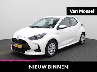 Toyota Yaris 1.5 Hybrid Active AUTOMAAT | CAMERA | DAB | APPLE CARPLAY | CRUISE | CLIMA | 12 MAANDEN BOVAG GARANTIE |