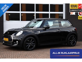 Mini Cooper 1.5 136PK Chili Serious Business | Leder | Navi | PDC | Incl. garantie
