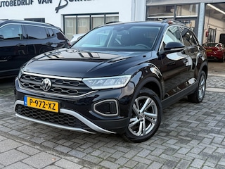 Volkswagen T-Roc 1.0 TSI Life 75 Edition, Digitaal dashboard, Carplay, Cruise, Clima, PDC,