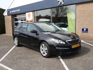 Peugeot 308 SW BLUE L. 1.2PT-110pk Navigatie | Trekhaak | Cruise control | Bluetooth | AIRCO | LMV17 | MET EEN NIEUWE MOTOR!!!