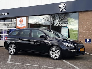 Peugeot 308 SW BLUE L. 1.2PT-110pk Navigatie | Trekhaak | Cruise control | Bluetooth | AIRCO | LMV17 | MET EEN NIEUWE MOTOR!!!