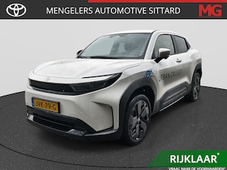 Toyota Urban Cruiser Executive 61 kWh