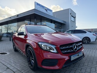 Mercedes-Benz GLA 200 Premium Plus AMG , Night Unieke auto, camera, leer,