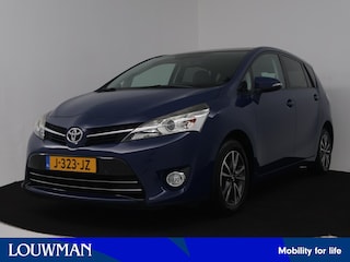 Toyota Corolla Verso 1.8 VVT-i Dynamic Business | Trekhaak | Panoramadak | Leder |