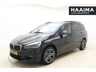 BMW 2-serie Tourer 216i 7p. High Executive | Elektrische Kofferklep | Head-Up Display | Navigatie | Climate Control | Cruise Control | Lichtmetalen velgen | Privacy Glass |