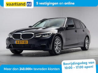 BMW 3-serie TOURING 318d Business [ Navi Trekhaak Carplay / Android LED ]