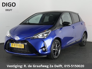 Toyota Yaris 1.5 Hybrid Bi-Tone | Camera | Cruise control | Lichtmetalen velgen 16"