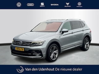 Volkswagen Tiguan 1.5 TSI 150pk DSG Highline Business R 7p. Panoramadak Trekhaak