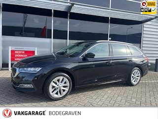 Skoda Octavia Combi 1.0 TSI Business Edition Plus / leer / camera / stoelverwarming