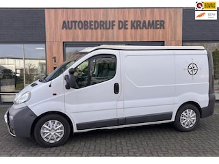 Opel Vivaro 1.9DTI 2.7T L1H1 Camper