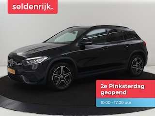 Mercedes-Benz GLA 250e AMG Night | Adaptive cruise | Stoelverwarming | Camera | Half leder | Park Assist | Leder/Alcantara | Widescreen | Sfeerverlichting | Climate control | PHEV | Plug In