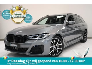 BMW 5-serie Touring 530e Business Edition Plus | M-Sport | Panoramadak | Camera | 19"Lichtmetaal | Facelift |