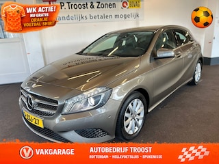Mercedes-Benz A-klasse 180 Prestige Sport | Apple carplay | Cruise control | Stoelverwarming | Climate control | Parkeensensoren v+a | Half-Lederen bekleding | Elek. inklapbare spiegels | Navigatie | Xenon