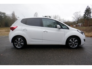 Hyundai ix20 1.6i 124pk AUT Go! 37.000 km !! CAMERA-STOELVERW.-BOVAG