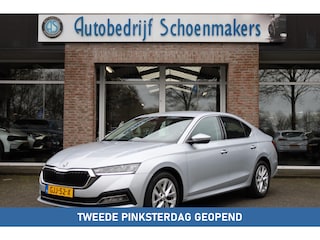 Skoda Octavia 1.0 e-TSI Business Edition Plus STOELVERW. SFEERVERL. CARPLAY CAMERA DIGITAL-DASH ACC DAB LANE-ASSIST 2XPDC 17''LMV