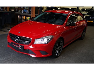 Mercedes-Benz CLA Shooting Brake 200 Ambition | Xenon | Leder / Alcantara | Sportvelgen | AMG Styling | Trekhaak | Airco