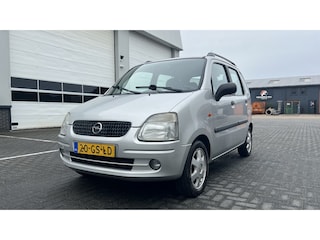 Opel Agila 1.2-16V Elegance