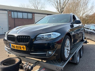 BMW 5-serie Touring 528i High Executive /MOTORSCHADE/