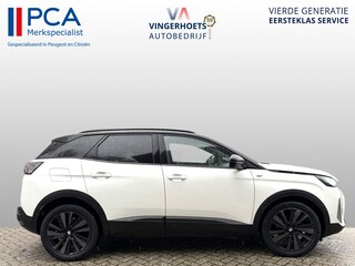 Peugeot 3008 *** 130 Pk *** GT *** Automaat *** Black Pack * Open Schuifdak * Stoelverwarming * Keyless Entry & Start * Parkeer Camera voor- en achterzijde * Elektrisch bedienbare Achterklep * L.M. Velgen * Alcantara Interieur * Vingerhoets; Vierde Generatie Eersteklas Service. Al meer dan 100 jaar een begrip in de Brabantse Kempen.