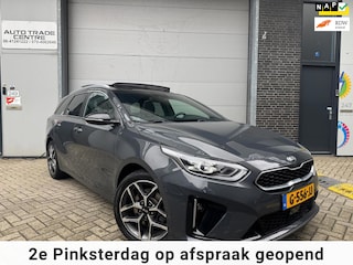 Kia Ceed Sportswagon 1.4 T-GDi GT-Line [ Open dak | Stuur&Stoel VW | Achteruitrijcamera | AFN. Trekhaak | Dealer OH]