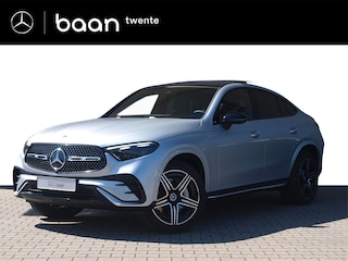 Mercedes-Benz GLC 300e 4-Matic Sport Edition | AMG Line | Distronic | Memory pakket | Panoramadak | Head-up display | 360 Camera | Trekhaak | Burmester 3D surround sound | Stoelverwarming | Nightpakket