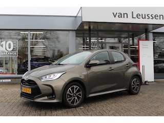 Toyota Yaris 1.5 Hybrid DYNAMIC AFN.TREKH. AD-CRUISE LM-VELGEN LED DAB