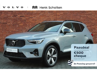 Volvo XC40 T4 Plug-in hybrid Ultimate Dark | Panoramisch schuif-/kantel dak | Elektrisch verstelbare voorstoelen met geheugenfunctie | Harman Kardon | Semi elektrisch inklapbare trekhaak | Extra getint glas | All-season banden | 360 graden camera | Lederen bekleding | Stoel-/ stuurwielverwarming | Pilot assist | BLIS | 19 inch. lichtmetalen velgen