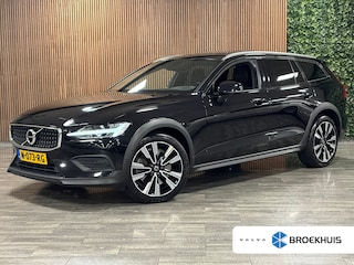 Volvo V60 T5 AWD Cross Country Pro | Schuifdak | Head-Up Display | Harman Kardon | Adaptieve Cruise Control | Stoelverwarming | Pilot Assist | BLIS Dode Hoek Detectie | Parkeercamera | Voorstoelen elektrisch geheugen | Lederen bekleding | Zitting verlenging voorstoelen | 19 Inch | Parkeersensoren voor+achter | Privacy Glass | Elektrisch bedienbare achterklep | 4-Zone Climate Control | DAB Radio | Apple Carplay/Android Auto | Onyx Black Metallic |