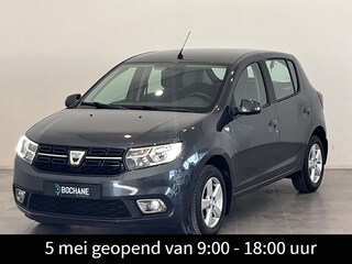 Dacia Sandero 0.9 TCe 90 SL Royaal | Trekhaak | Airco | Cruise Control | Radio-USB | Bluetooth | Parkeersensoren | Lichtmetalen velgen 15" | 2e eigenaar + dealer onderhouden!