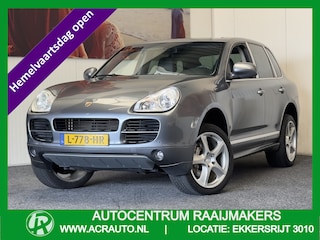 Porsche Cayenne 4.5 S YOUNGTIMER ! LUCHTVERING LEDER NAVIGATIE CRUISE CONTROL CLIMATE CONTROL TELEFOON ELK UITKLAPBARE TREKHAAK PDC ZEER MOOI !! 3010 in behandeling