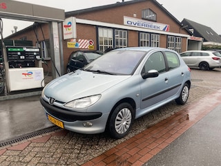 Peugeot 206 1.4 Gentry