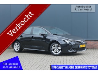 Toyota Corolla 1.8 Hybrid Active I Navigatie I Carplay I ACC I Allseason I NL-auto