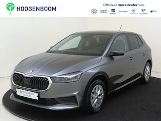 Skoda Fabia 1.0 TSI Ambition | Airco | CarPlay | Cruise control | Parkeersensoren achter | Lane- en frontassist | Bluetooth |