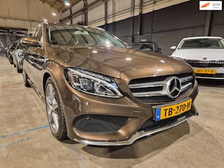 Mercedes-Benz C-klasse Estate 200 Prestige - AMG Pakket - Leder - Stoelverw - Geintegreerde kinderzit - Afn Trekhaak