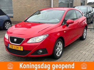 Seat Ibiza SC 1.6 Style |automaat | airco |cruise | xenon |lm velgen | lange apk |1st eigenaar !